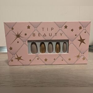 Tip Beauty Press On Nails (Matte Lilac And Gold Glitter)